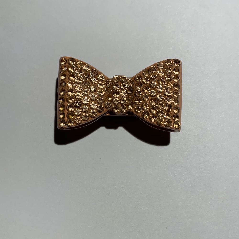 Rose color bow ring